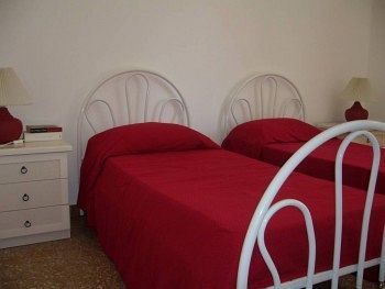 Chimera Hotell 3*